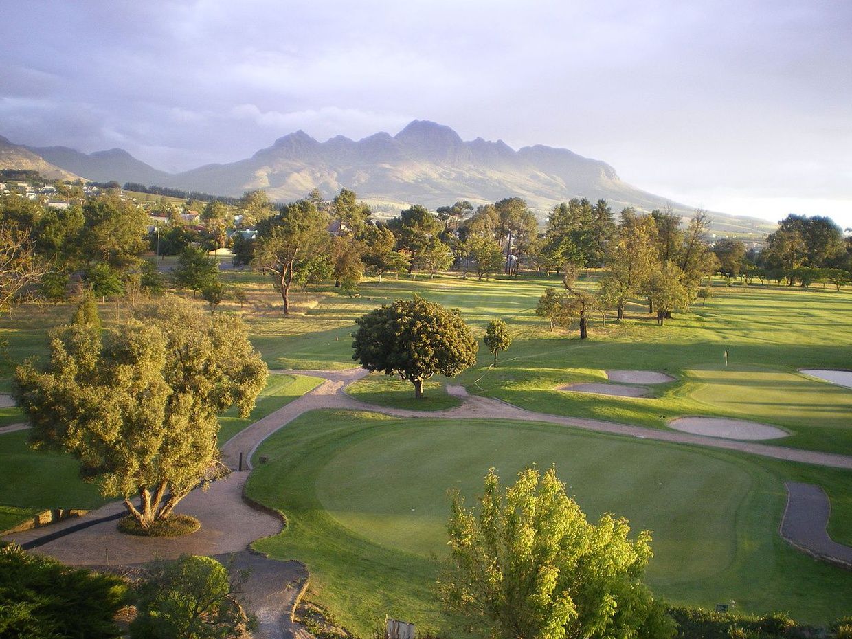 Stellenbosch golf course below the Helderberg peaks